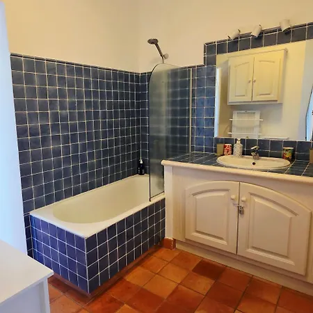 Magnifique Vue Mer, Piscine, Golf Et Tennis Prive Apartman *