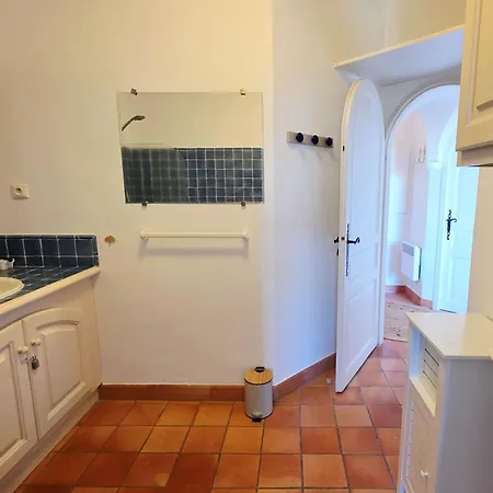 Magnifique Vue Mer, Piscine, Golf Et Tennis Prive Apartman