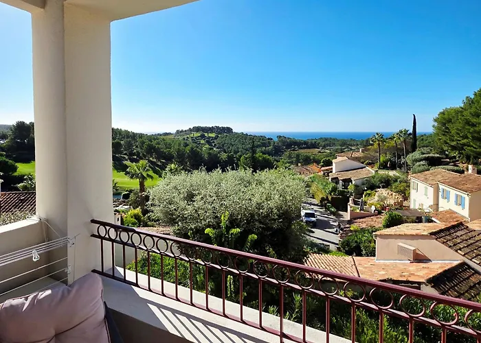Magnifique Vue Mer, Piscine, Golf Et Tennis Prive